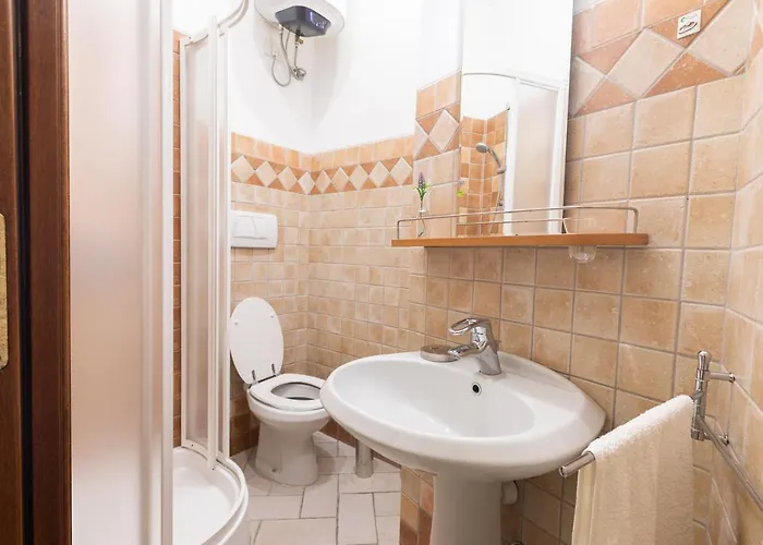 La Corte アパート *